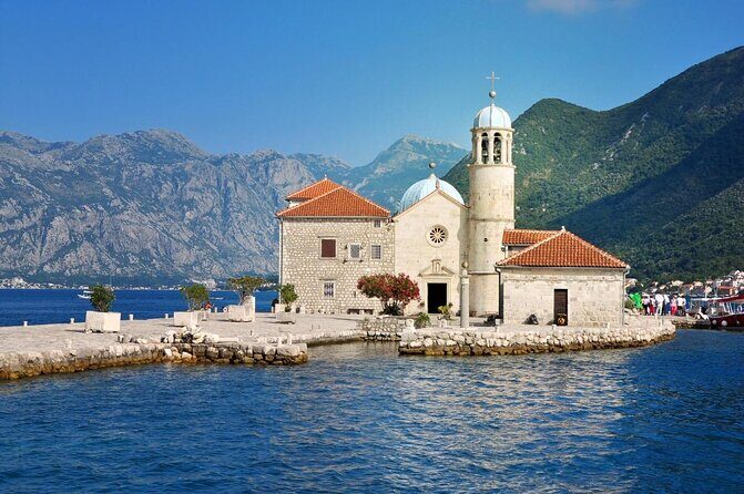 Meet the Balkans - 10 day tour of Croatia, Bosnia and Montenegro - Key reasons this Balkans trip works