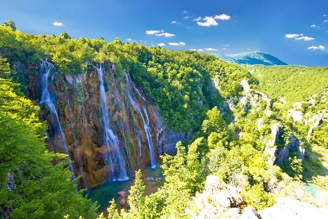 Private transfer from Zagreb to Zadar with Plitvice Lakes private tour - Key things to know before you go
