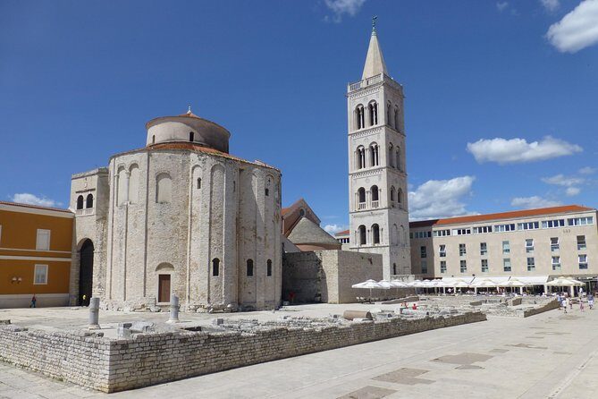 Private transfer from Zagreb to Zadar with Plitvice Lakes private tour - What you actually get for the price (and why it can be fair)