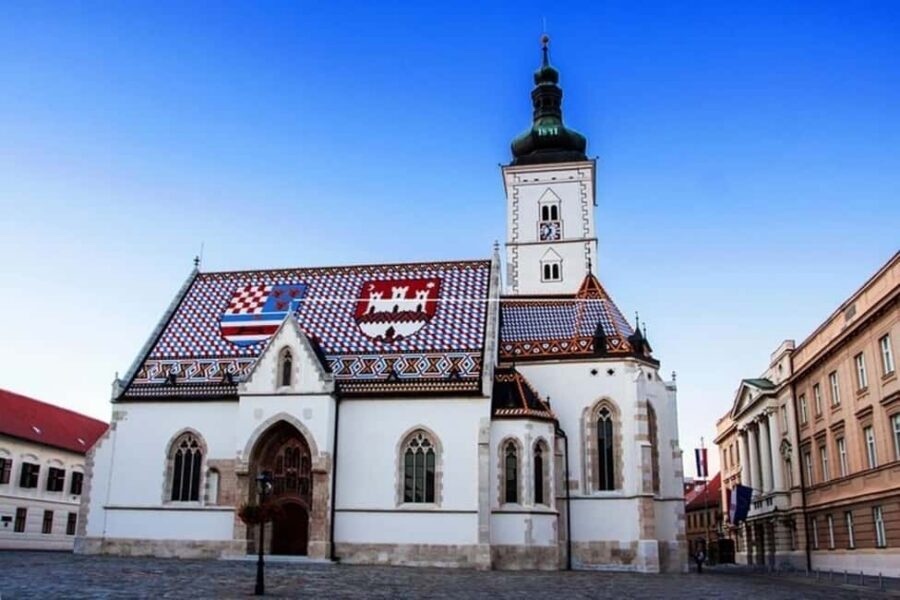 Zagreb : Highlights Walking Tour With A Guide - Getting Your Zagreb Bearings at Zrinjevac Park and Trg Kralja Tomislava